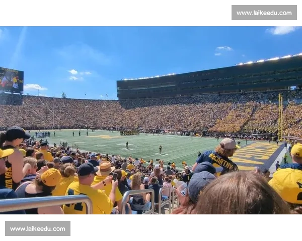 震撼展现女子橄榄球赛场激烈对抗与团队力量的精彩瞬间回放全景呈现